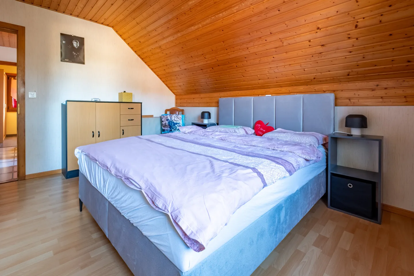 2 Wohnungen in einer Villa in Massonnens - Foto 13 von 13