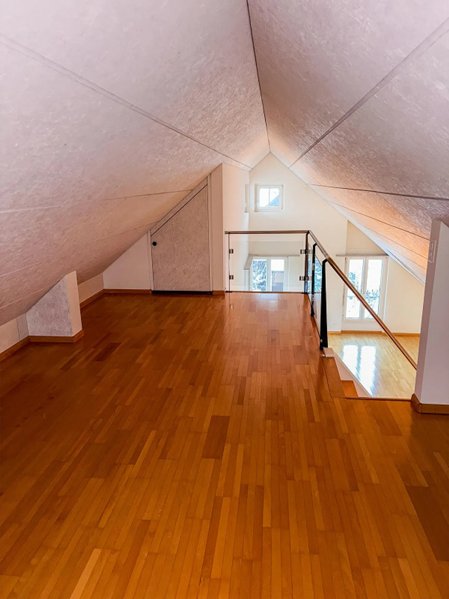 3.5-Room Maisonette Apartment in Seestatt - Photo 9 of 12