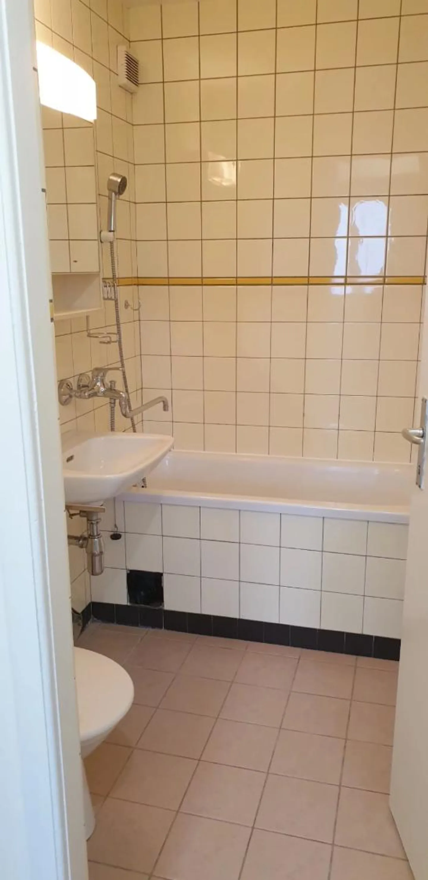 Charmantes Appartement in Montreux - Foto 5 von 7