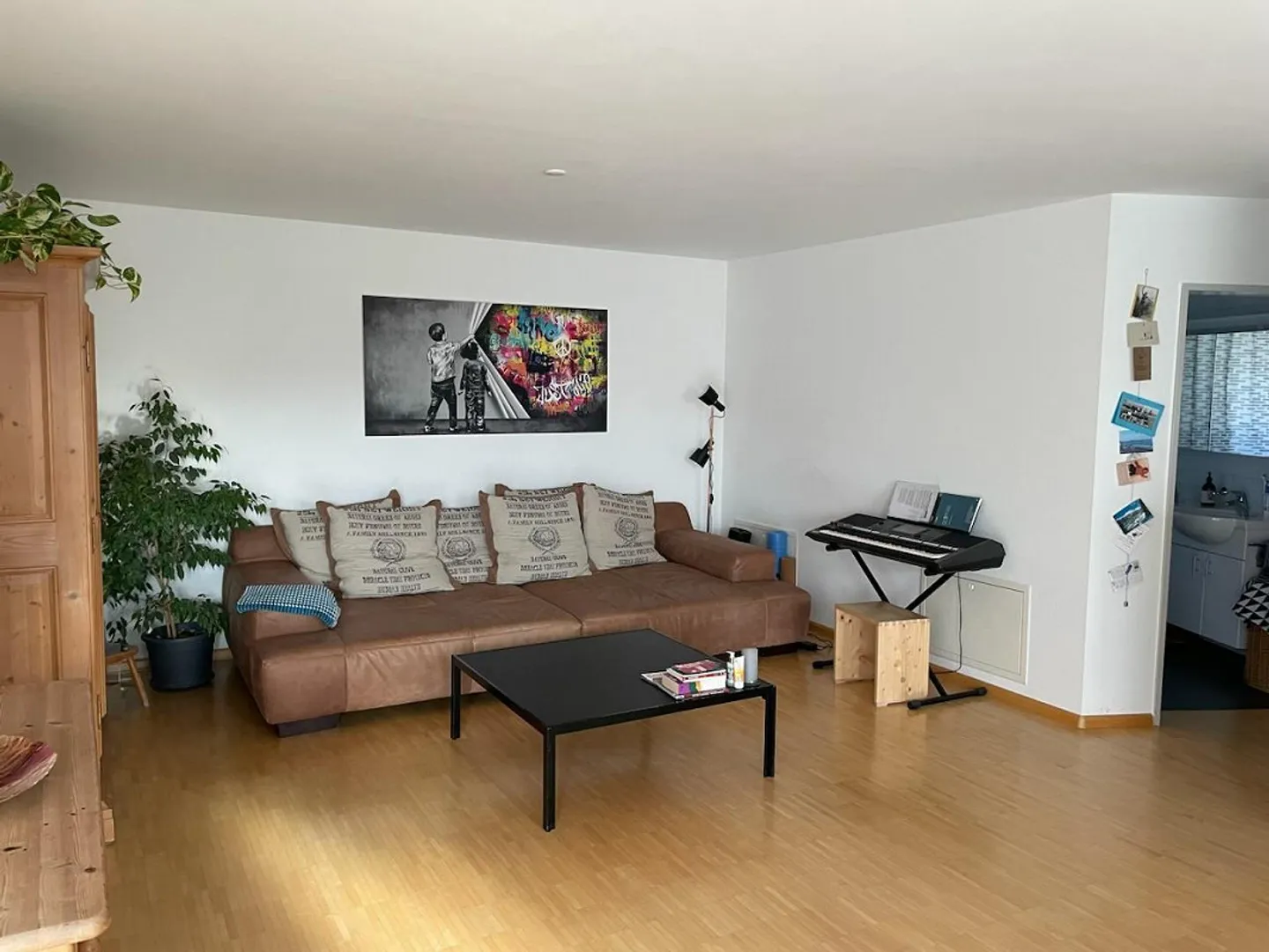 Appartamento moderno di 2,5 stanze nel centro di Aesch, Hauptstr. 73 - Foto 5 di 8