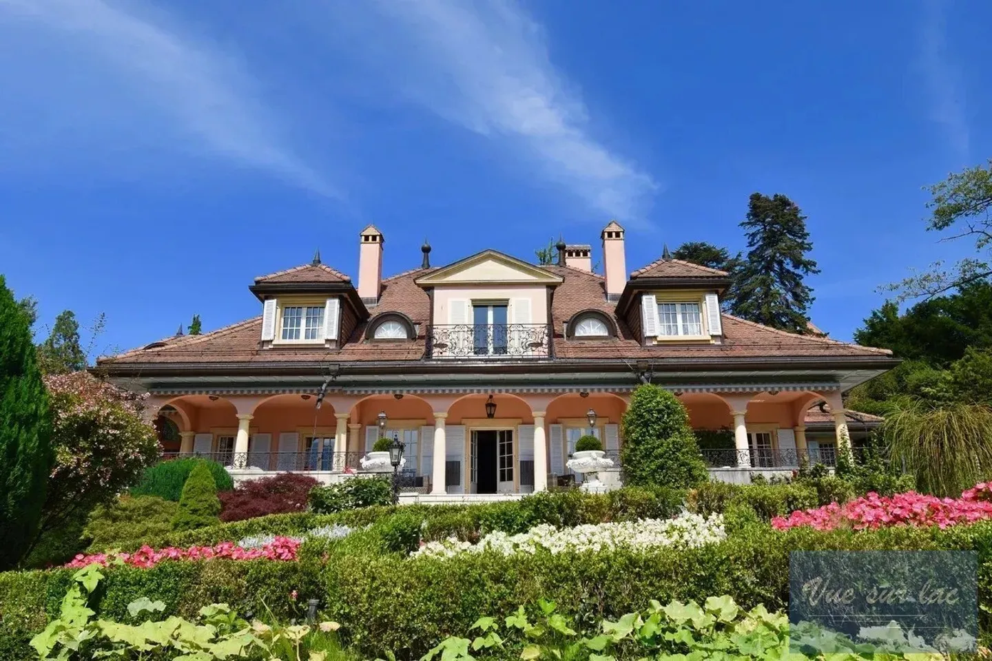 Superba proprietà su oltre 10.000 m2 edificabili - Foto 3 di 13