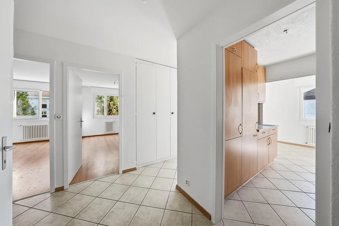 Appartement lumineux 3,5 pièces à Gland - Photo 2 sur 7