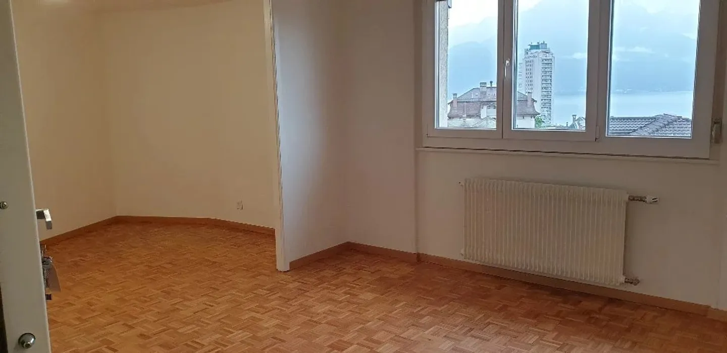 Charmantes Appartement in Montreux - Foto 3 von 7