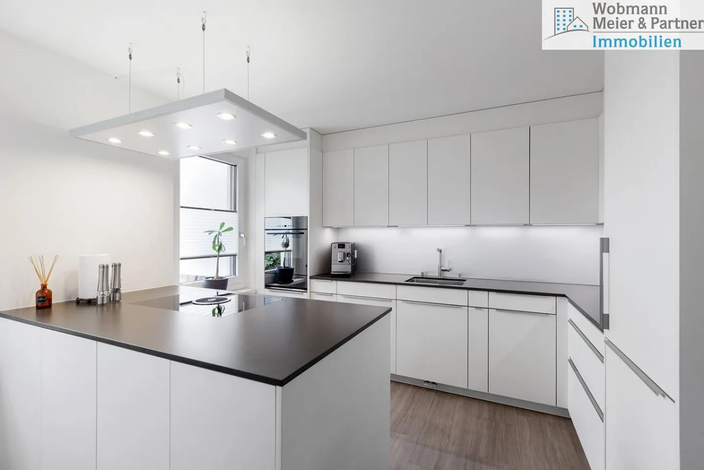 Appartement de 4.5 pièces dans un quartier résidentiel calme à Effretikon - Photo 3 sur 7