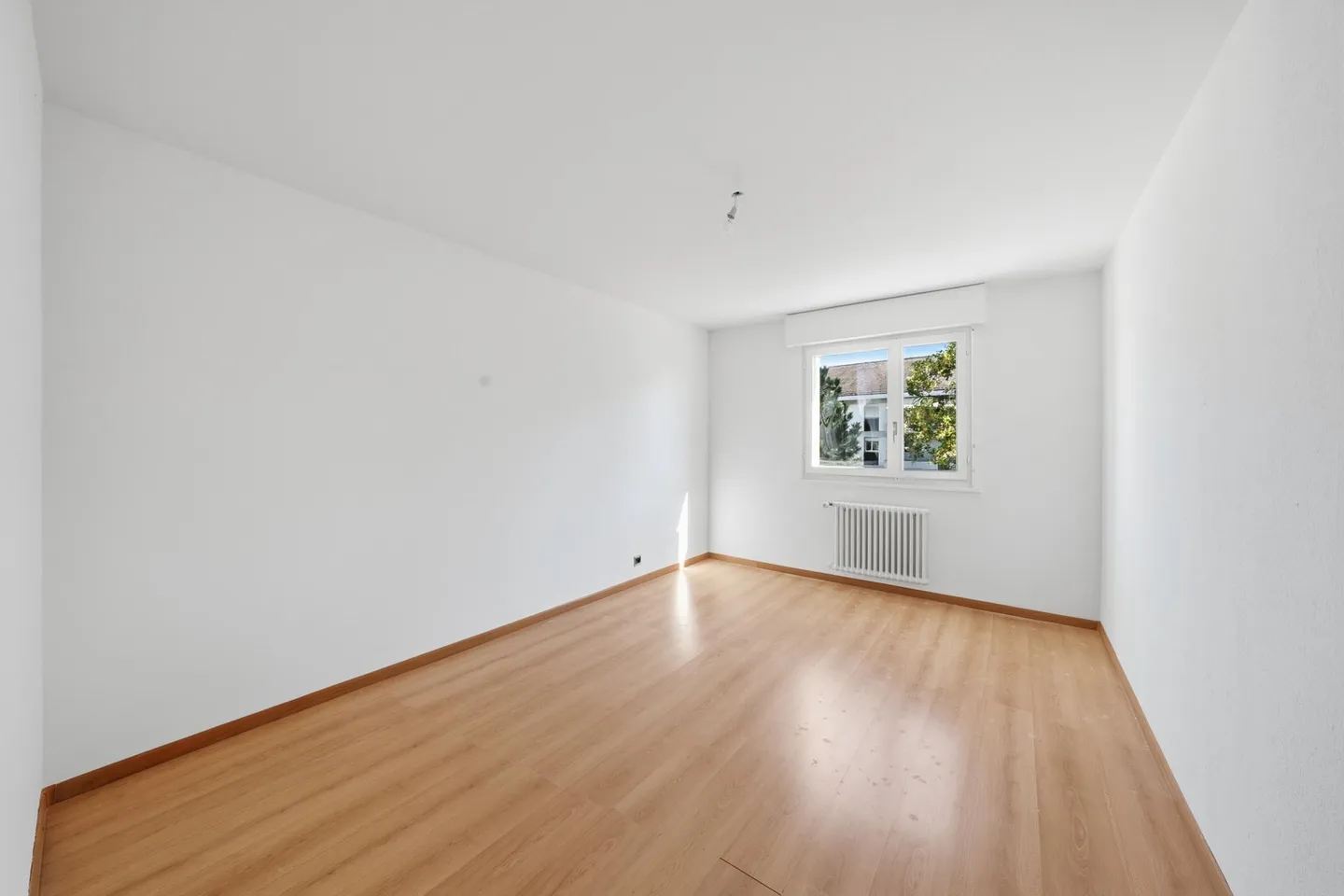 Appartement lumineux 3,5 pièces à Gland - Photo 4 sur 7