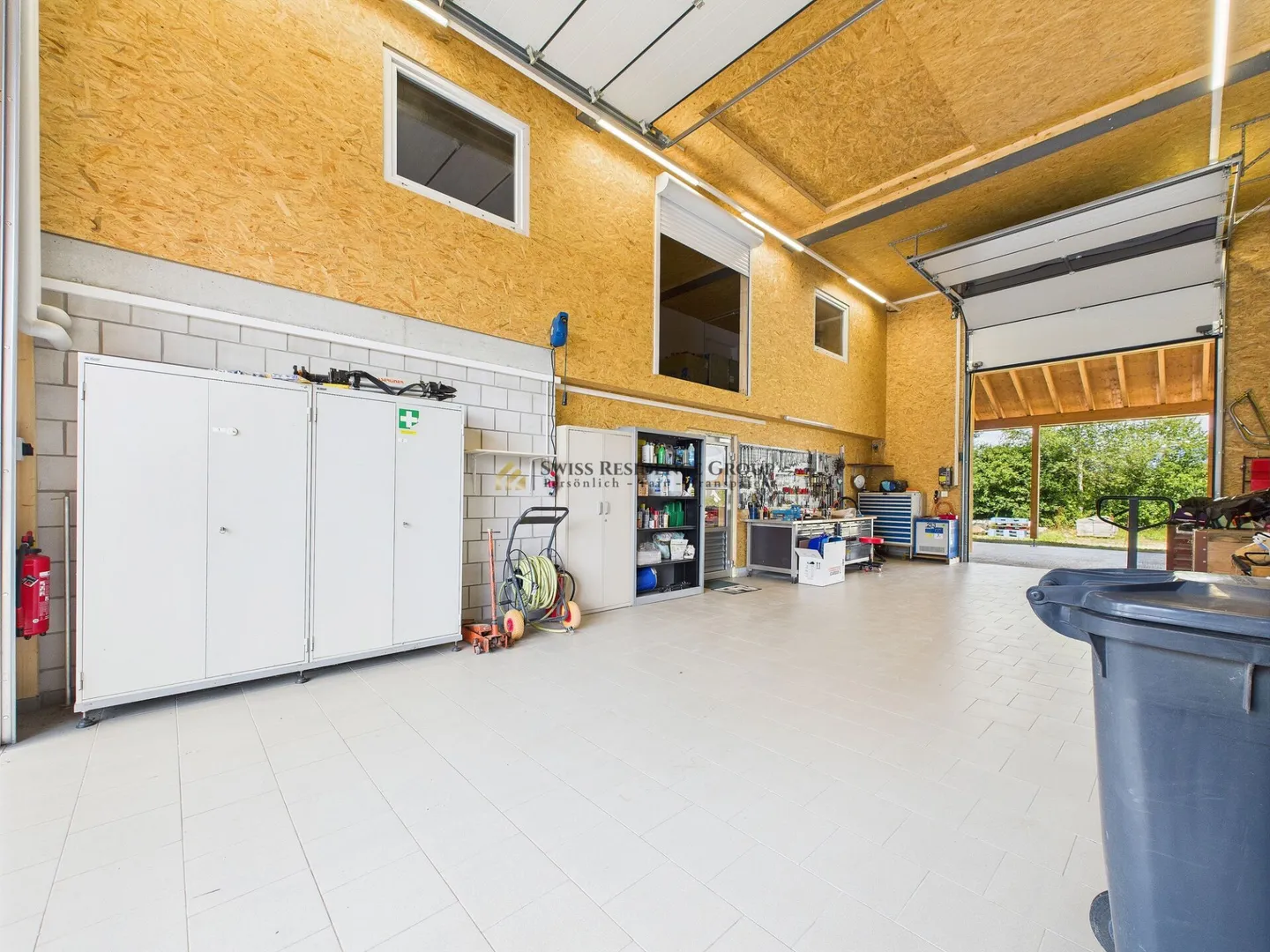 Spazio commerciale arredato con diverse opzioni di utilizzo - Foto 4 di 6