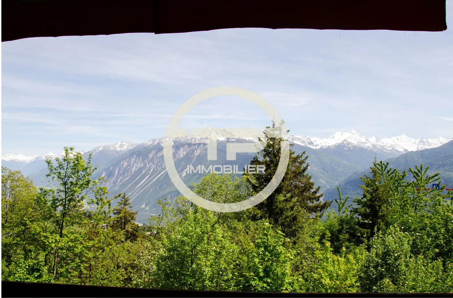 Charmante Wohnung in Crans-Montana - Foto 1 von 10