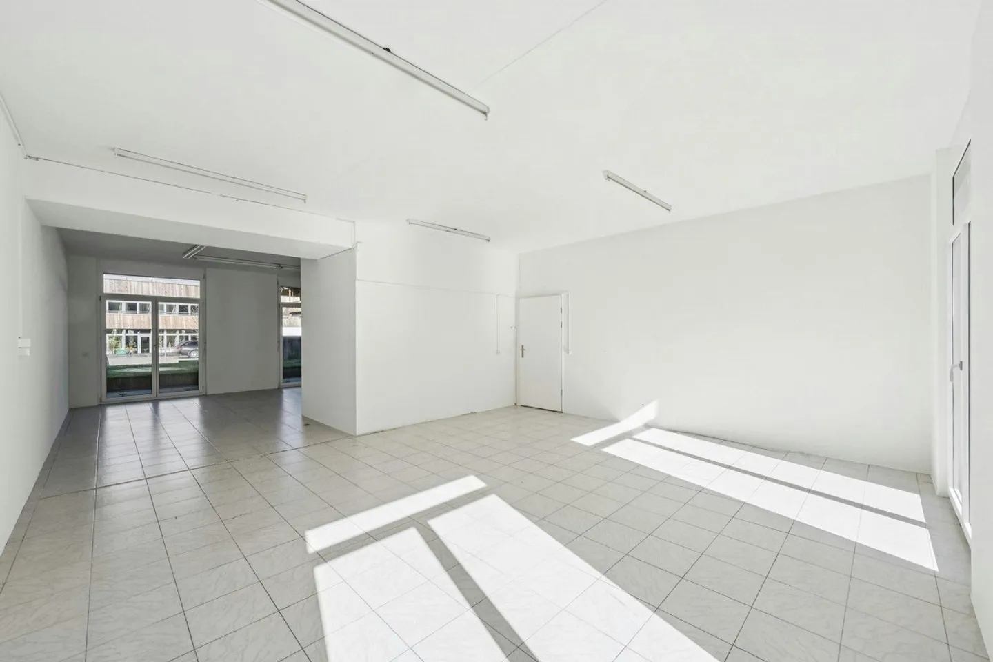 Vielseitige Gewerbefläche in Pratteln - Foto 8 von 12