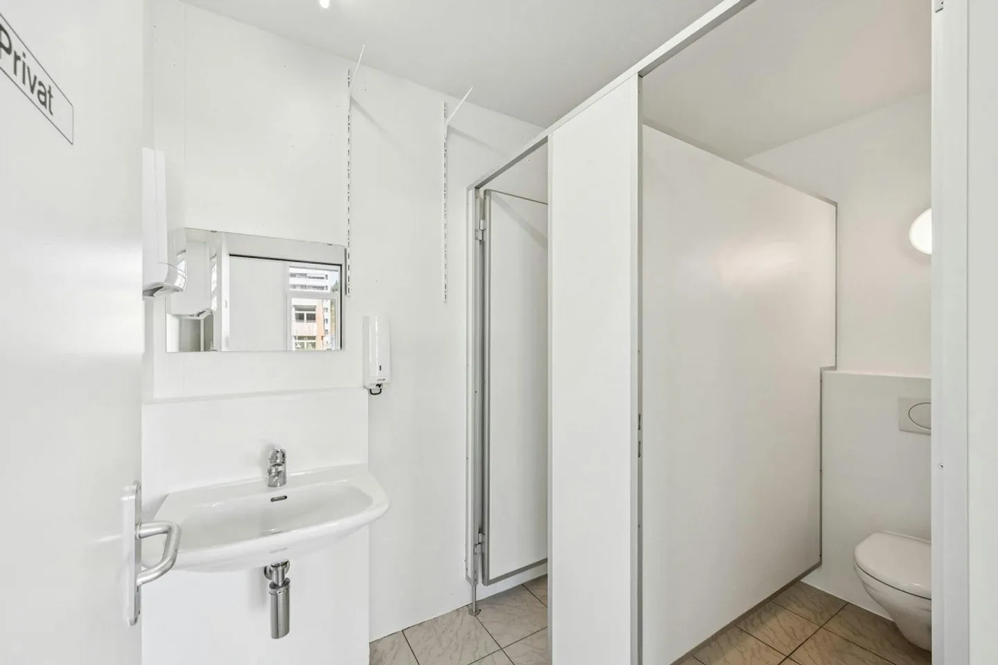 Vielseitige Gewerbefläche in Pratteln - Foto 9 von 12