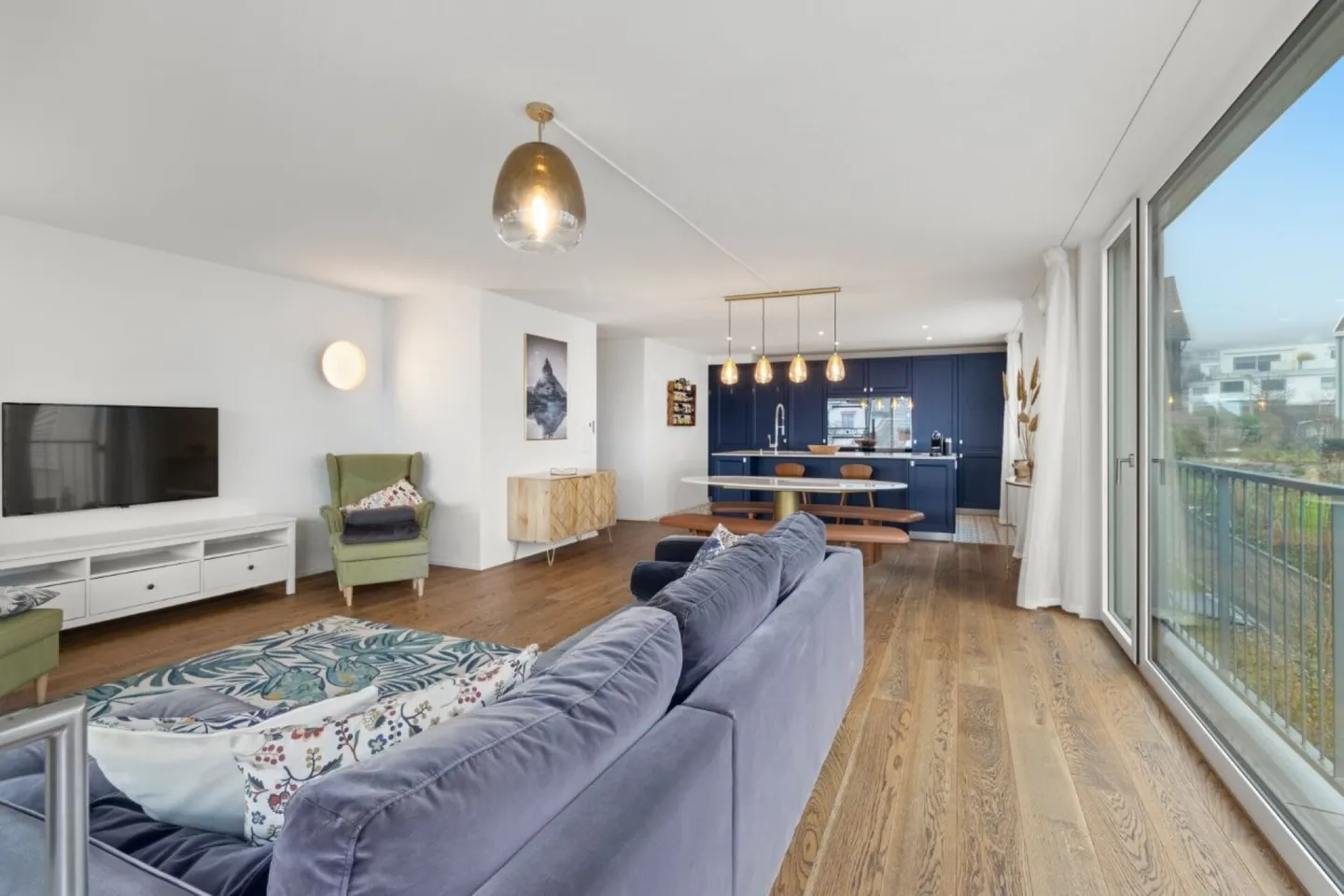 Modernes Apartment mit Seesicht - Foto 4 von 20