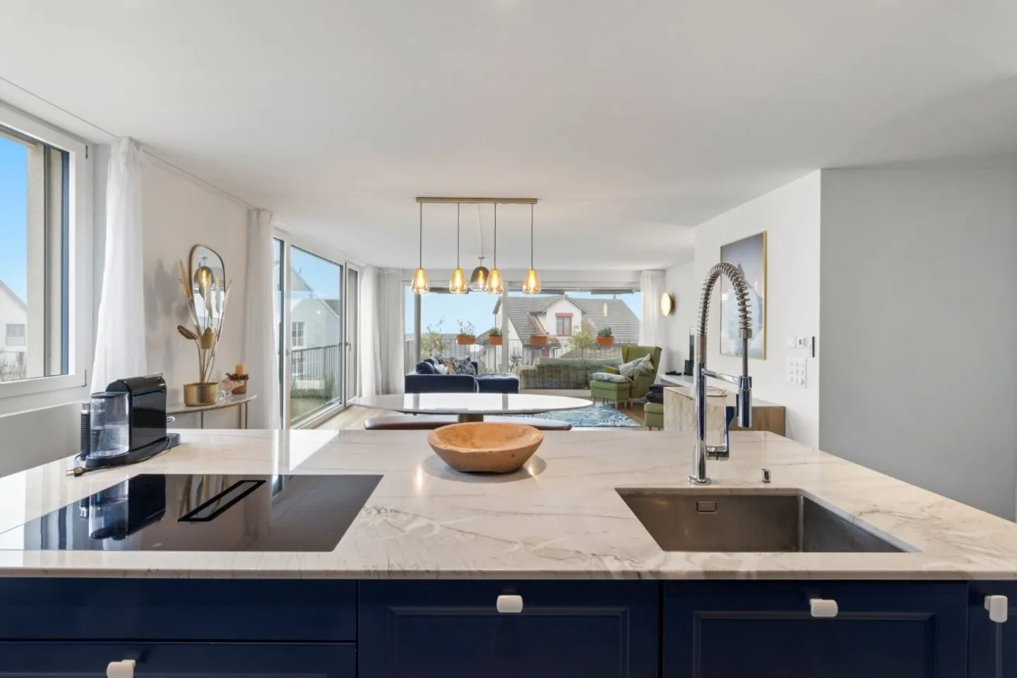 Modernes Apartment mit Seesicht - Foto 6 von 20