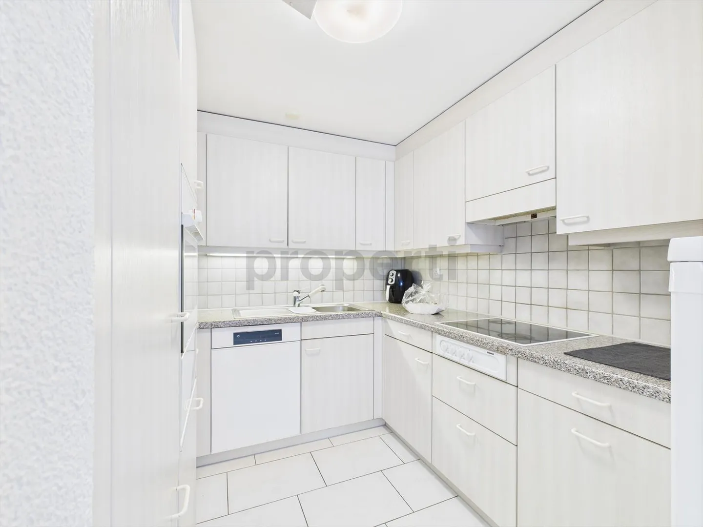 Wohnung kaufen - Foto 6 von 13