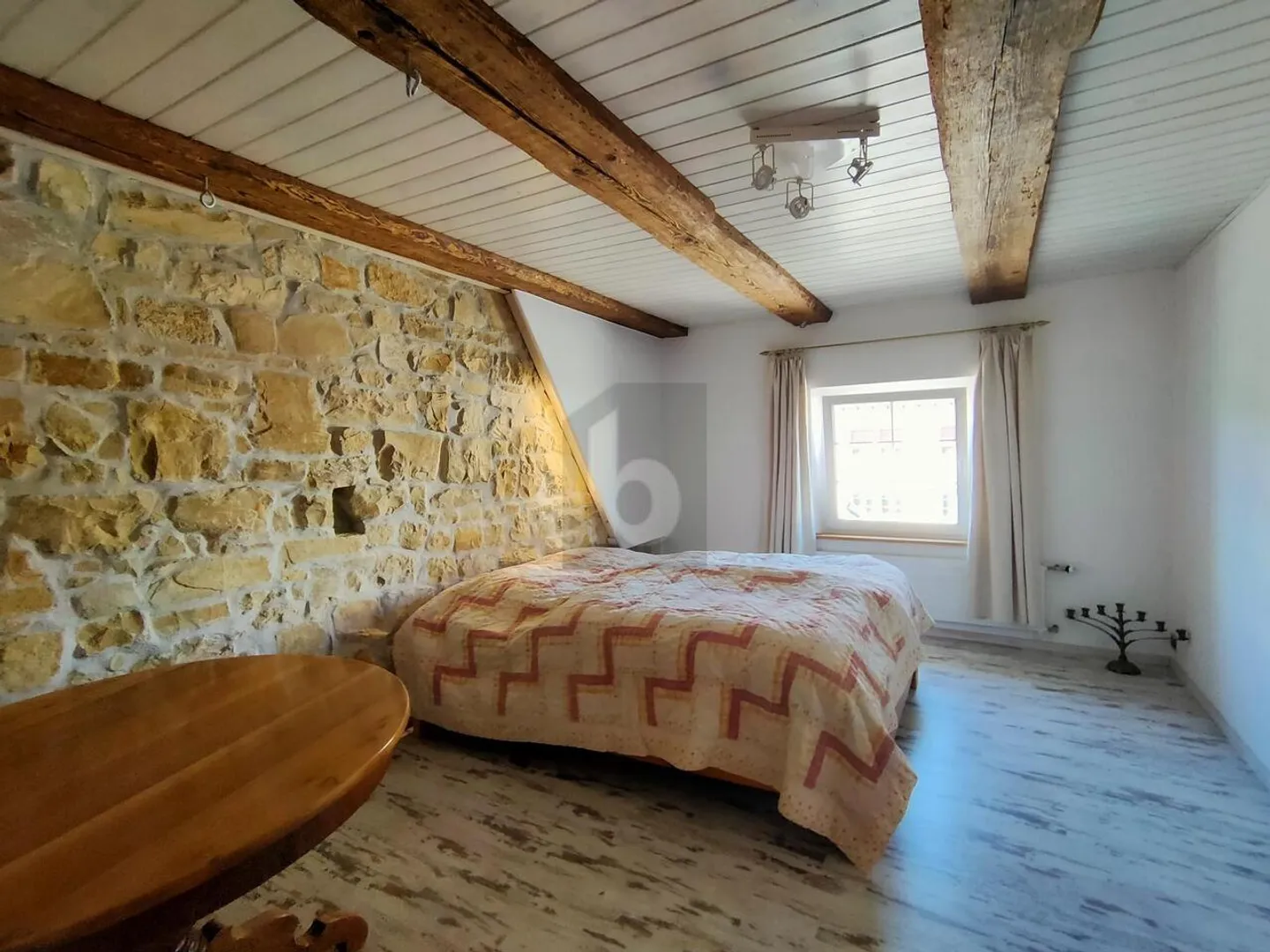 CASA MULTIFAMILIARE SITUATA CENTRALMENTE, RENDIMENTO 4,53% - Foto 3 di 6