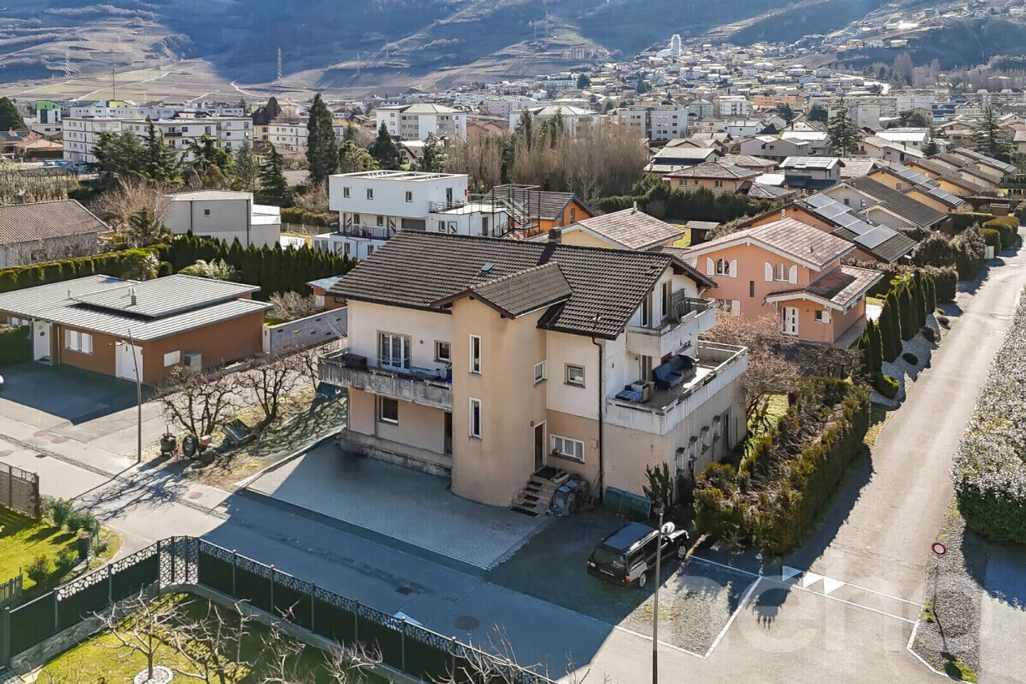 Casa Spaziosa a Saxon - Grande Potenziale - Foto 2 di 11