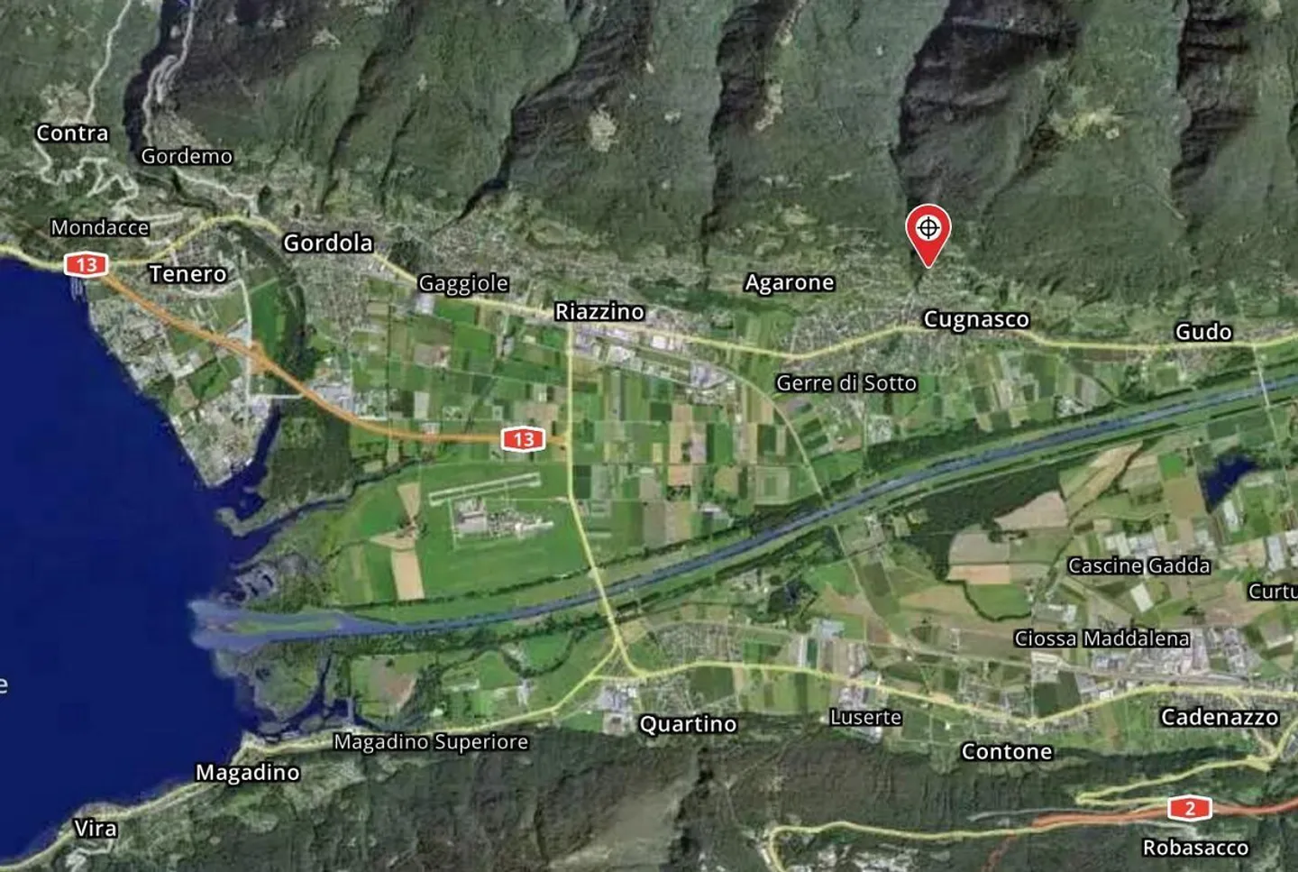 Terrain de construction de 423 m2, dont 323 m2 dans la zone de construction avec belle vue sur le lac... - Photo 11 sur 11