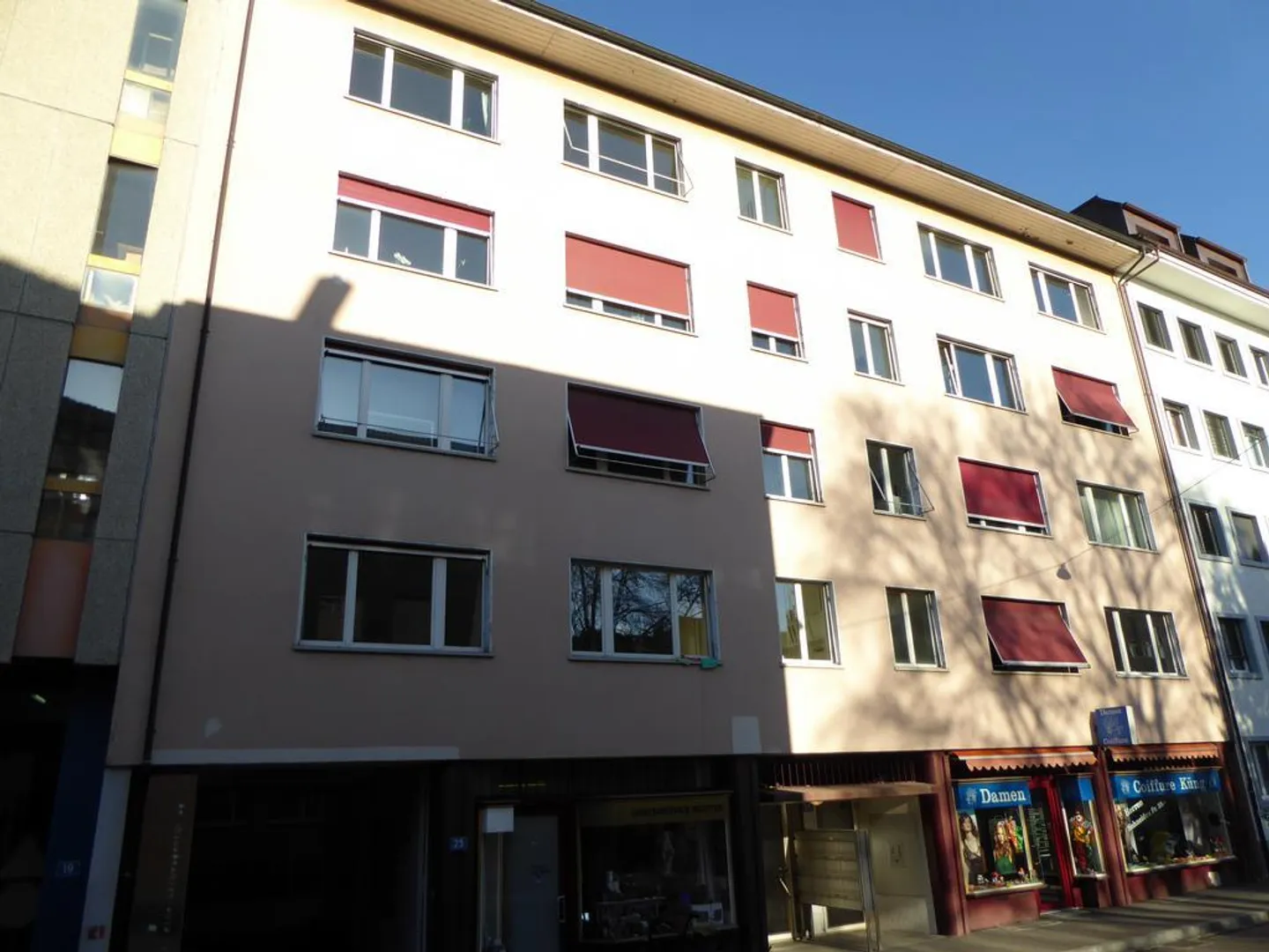 Appartamenti monolocali ristrutturati vicino al Reno - Foto 1 di 7