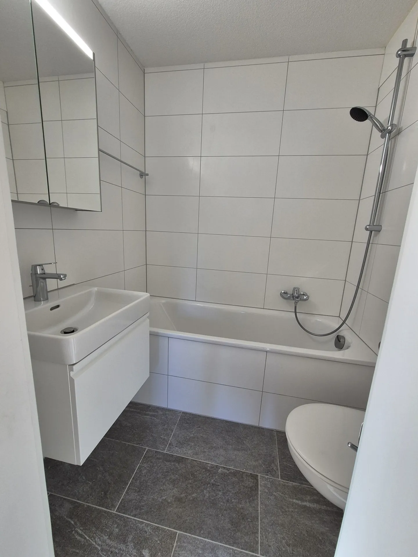 Vivere spazioso a un prezzo equo - Foto 7 di 7