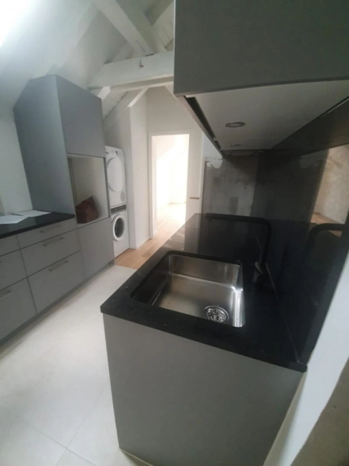 Attico con vista lago - atmosfera di benessere garantita - Foto 4 di 6