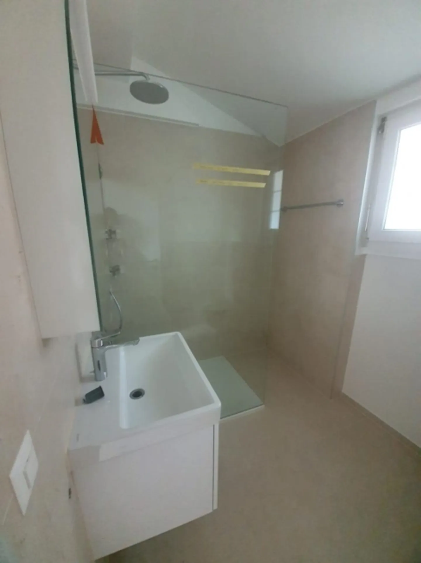 Attico con vista lago - atmosfera di benessere garantita - Foto 5 di 6