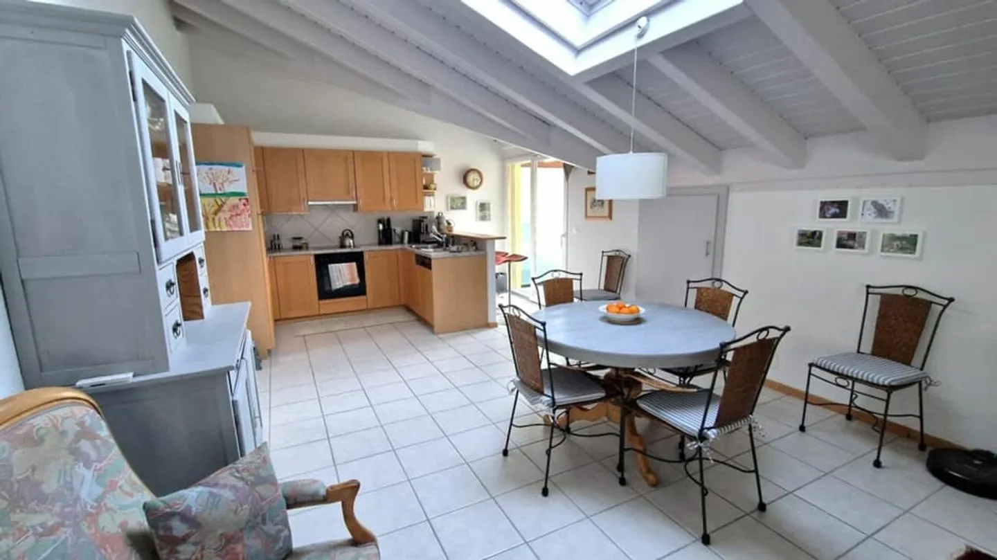 MIT CHARME UND MODERNEM KOMFORT - Foto 2 von 11