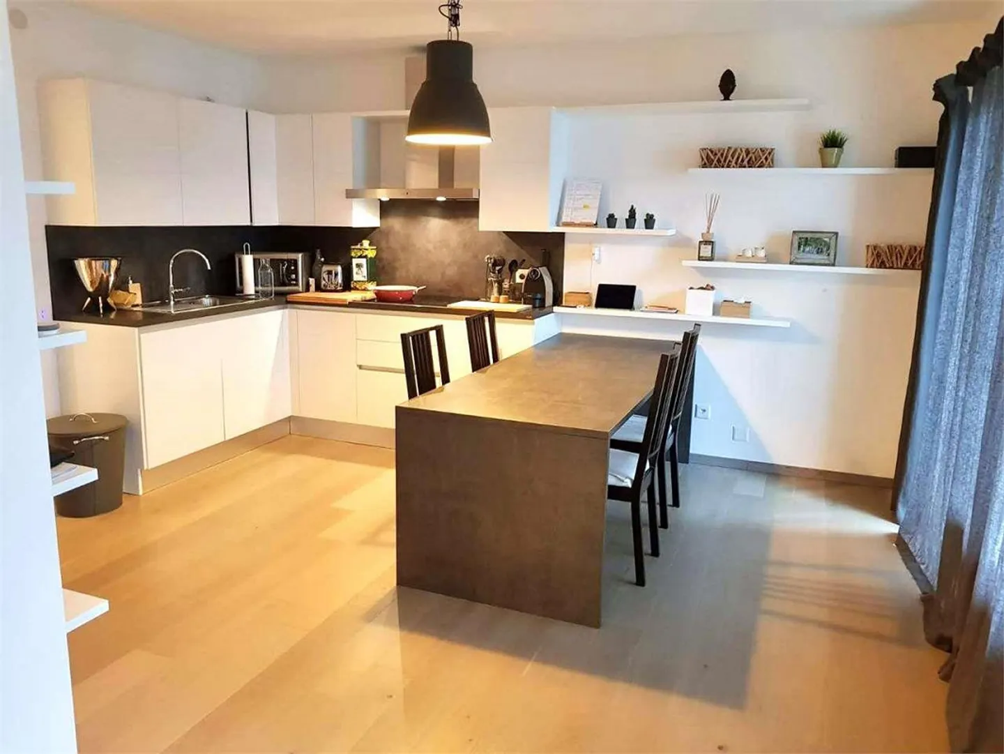 Signorile appartamento 3,5 locali vista lago - Foto 2 di 13