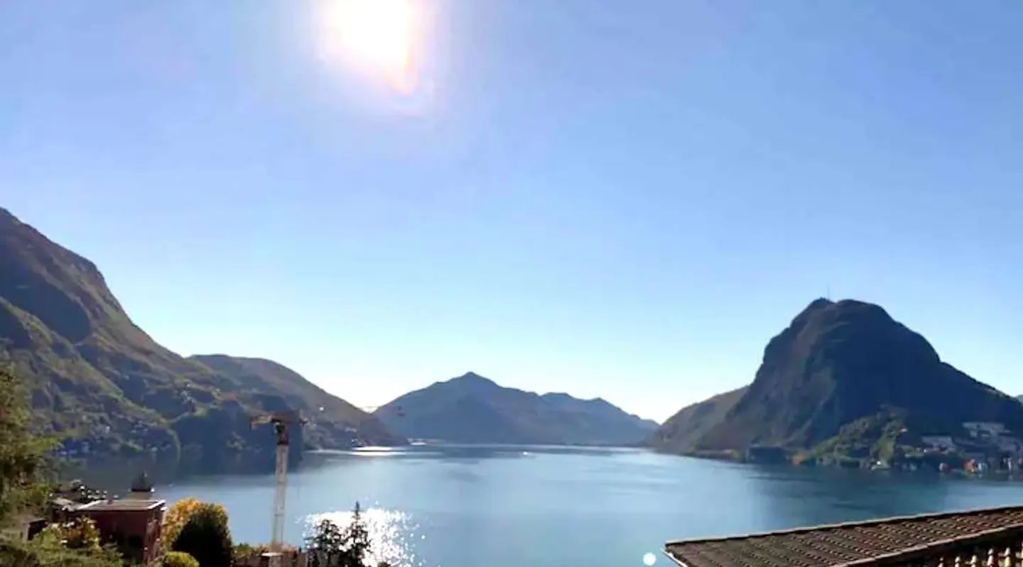 Signorile appartamento 3,5 locali vista lago - Foto 3 di 13