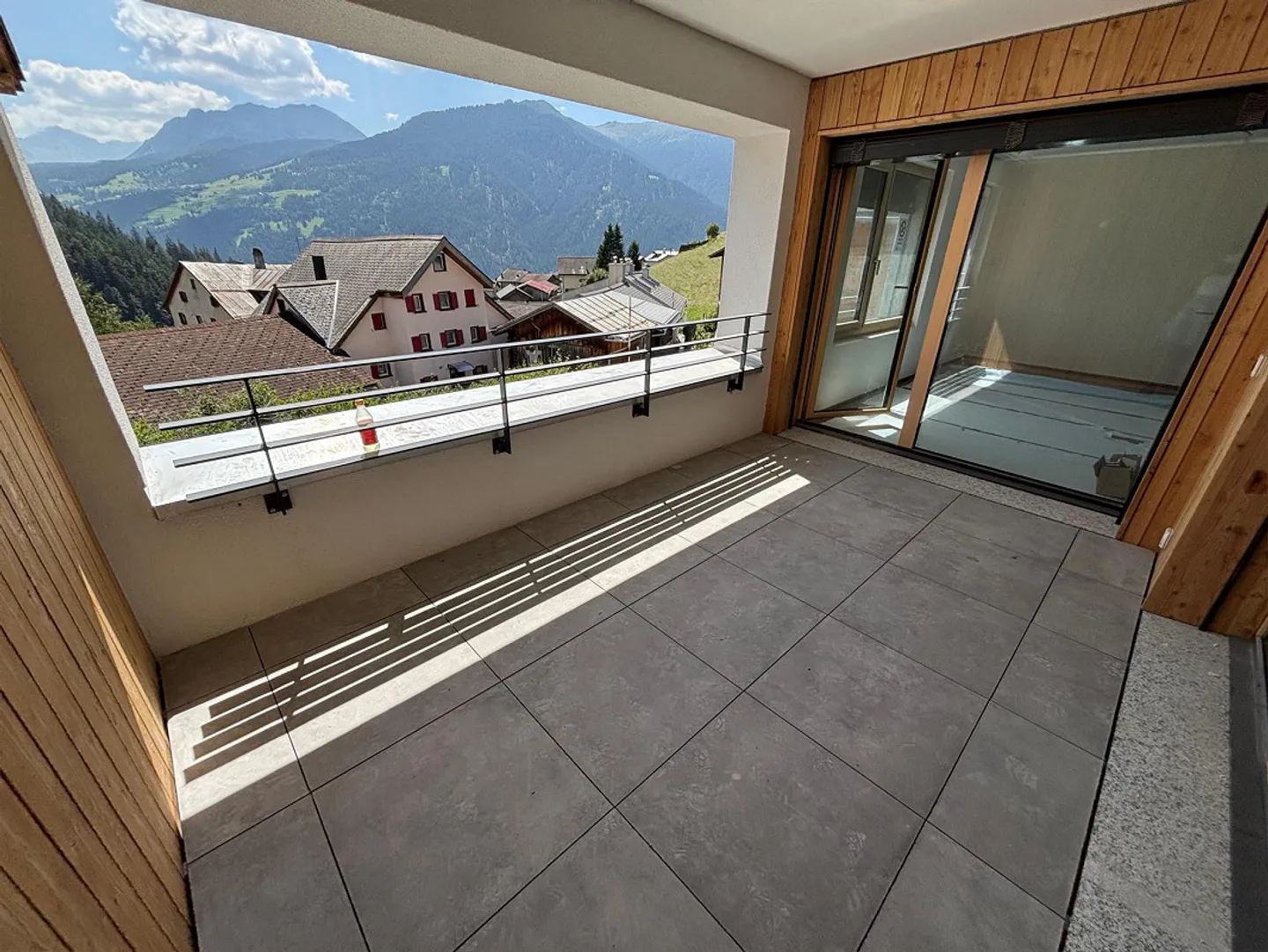 Neue 3.5-Zimmer-Wohnung in Zorten - Foto 4 von 13