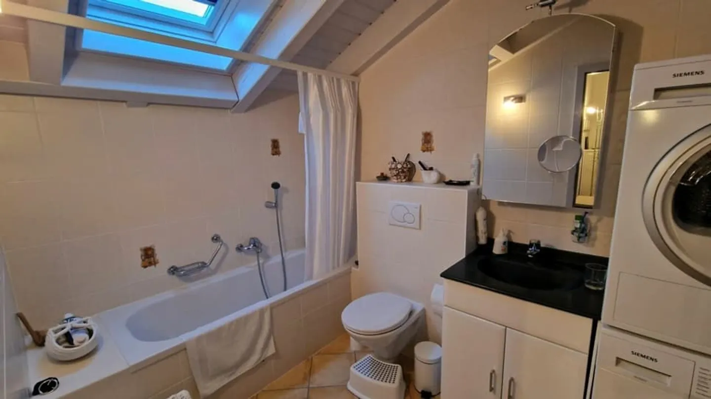 MIT CHARME UND MODERNEM KOMFORT - Foto 7 von 11