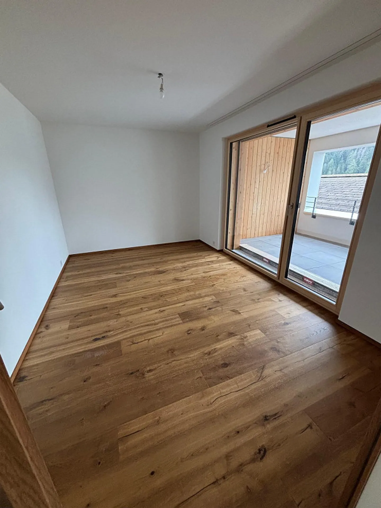 Neue 3.5-Zimmer-Wohnung in Zorten - Foto 9 von 13