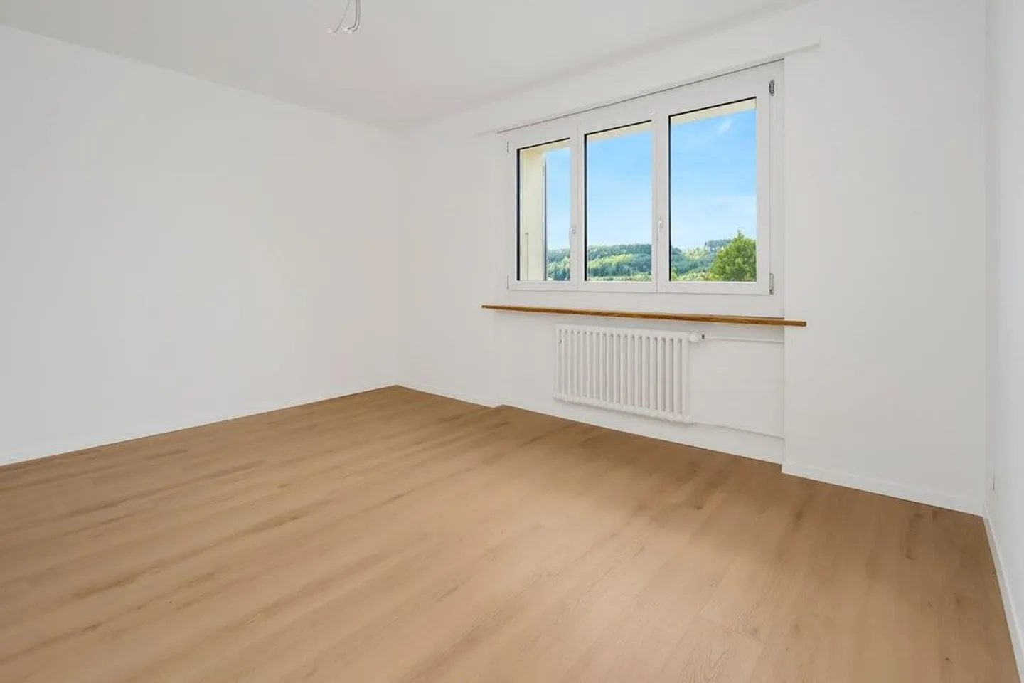 Renovierte Wohnung mit Balkon - Foto 3 von 11