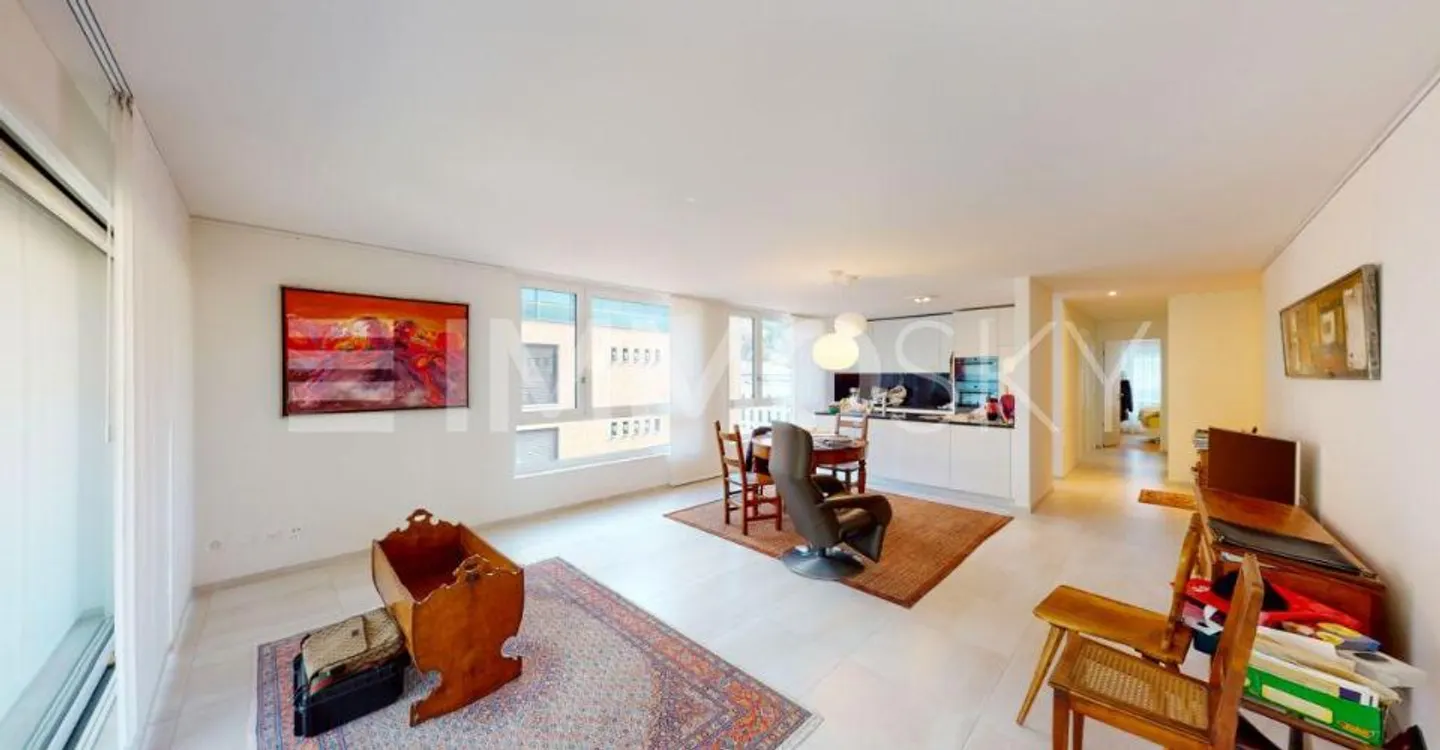 Appartement moderne avec terrasse - Photo 2 sur 5
