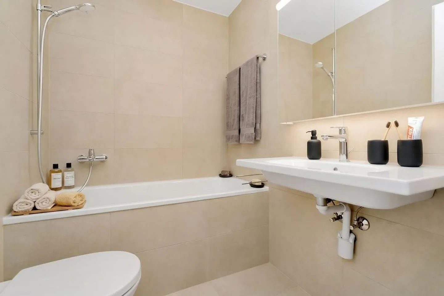 Renovierte Wohnung mit Balkon - Foto 10 von 11