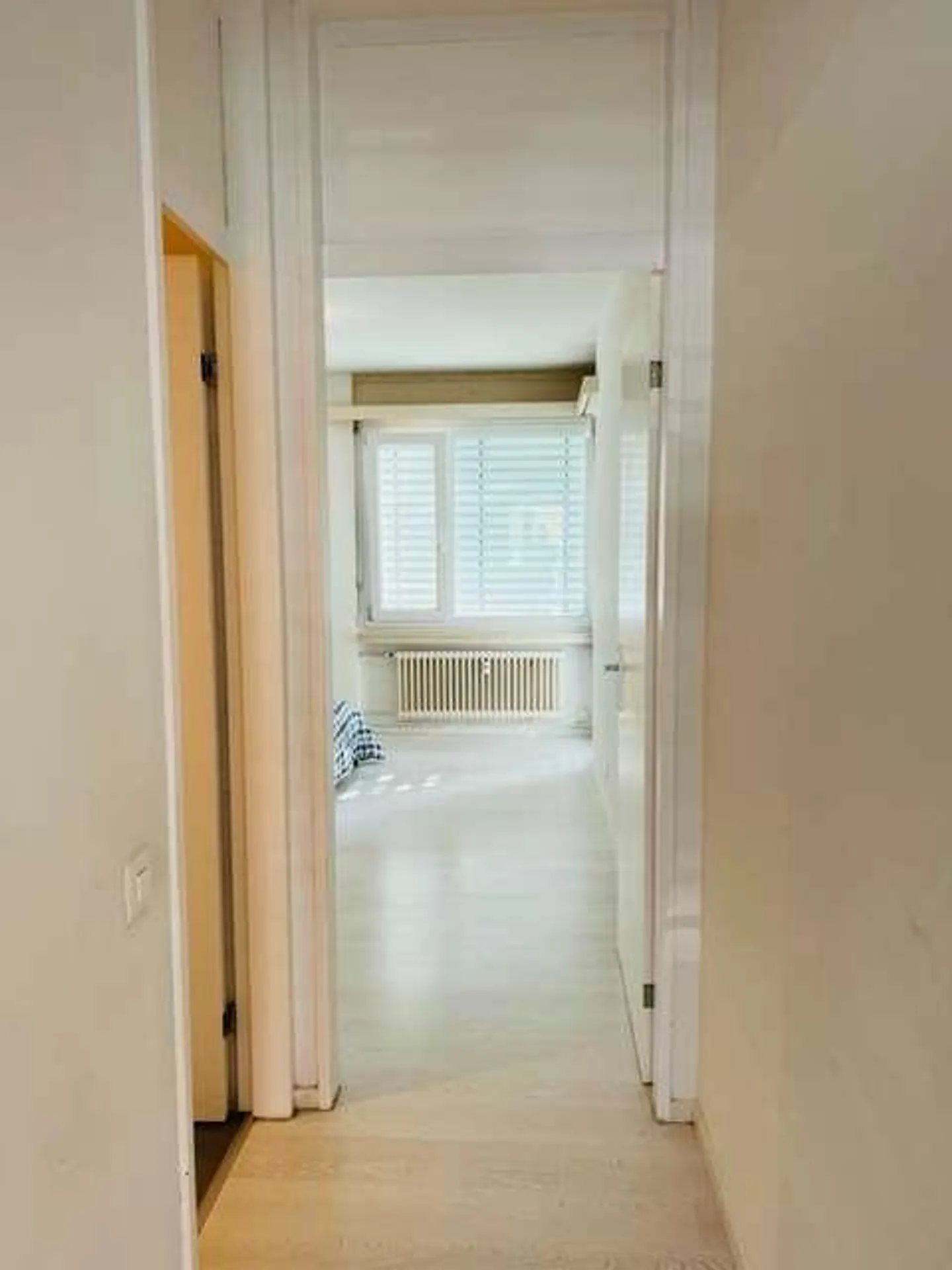 Appartamento accogliente di 4,5 locali con giardino - Foto 6 di 13