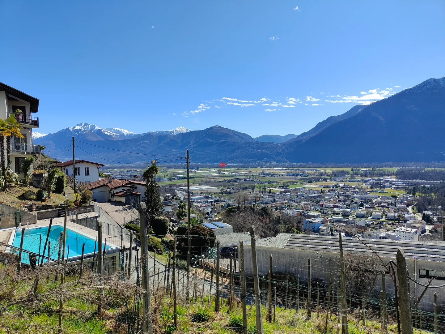 Bien immobilier à vendre - Photo 2 sur 12