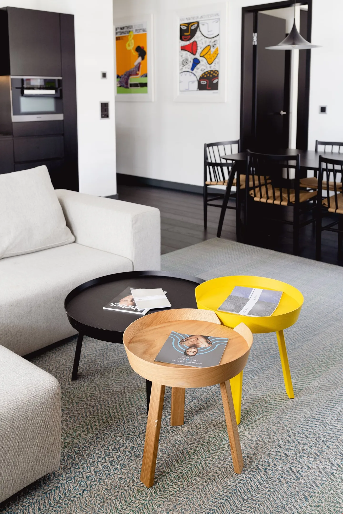 Residence 907 - Photo 8 of 9