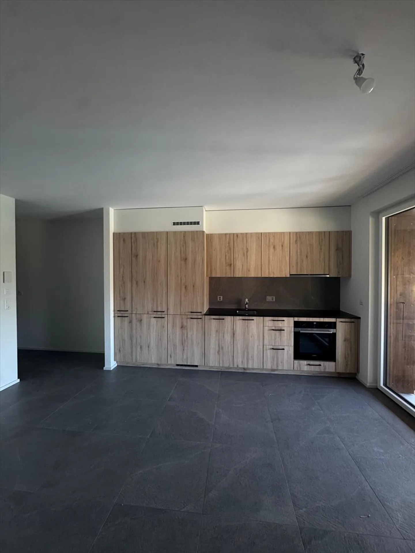 Appartement 3.5 pièces - Photo 3 sur 11