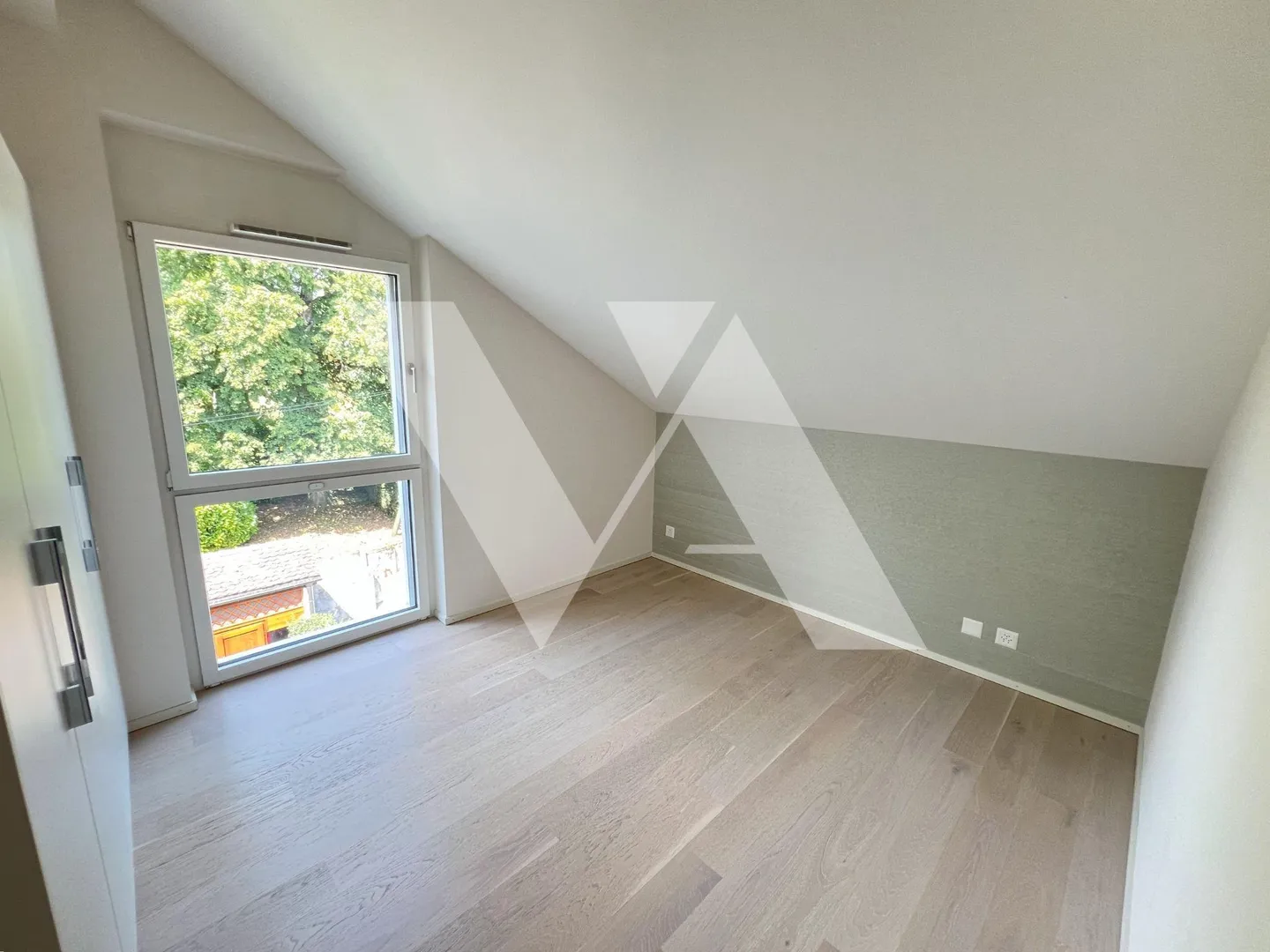 For sale? Exceptional 3.5-room apartment with mezzanine - Photo 7 of 10