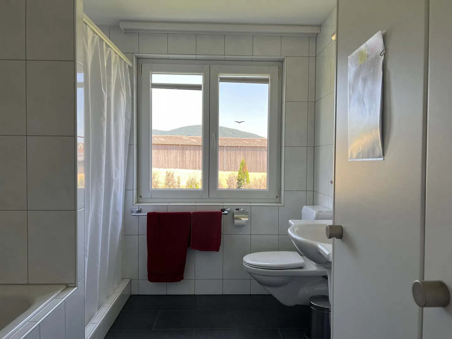 Well-maintained, newer property with large garage/workshop area - Photo 7 of 14