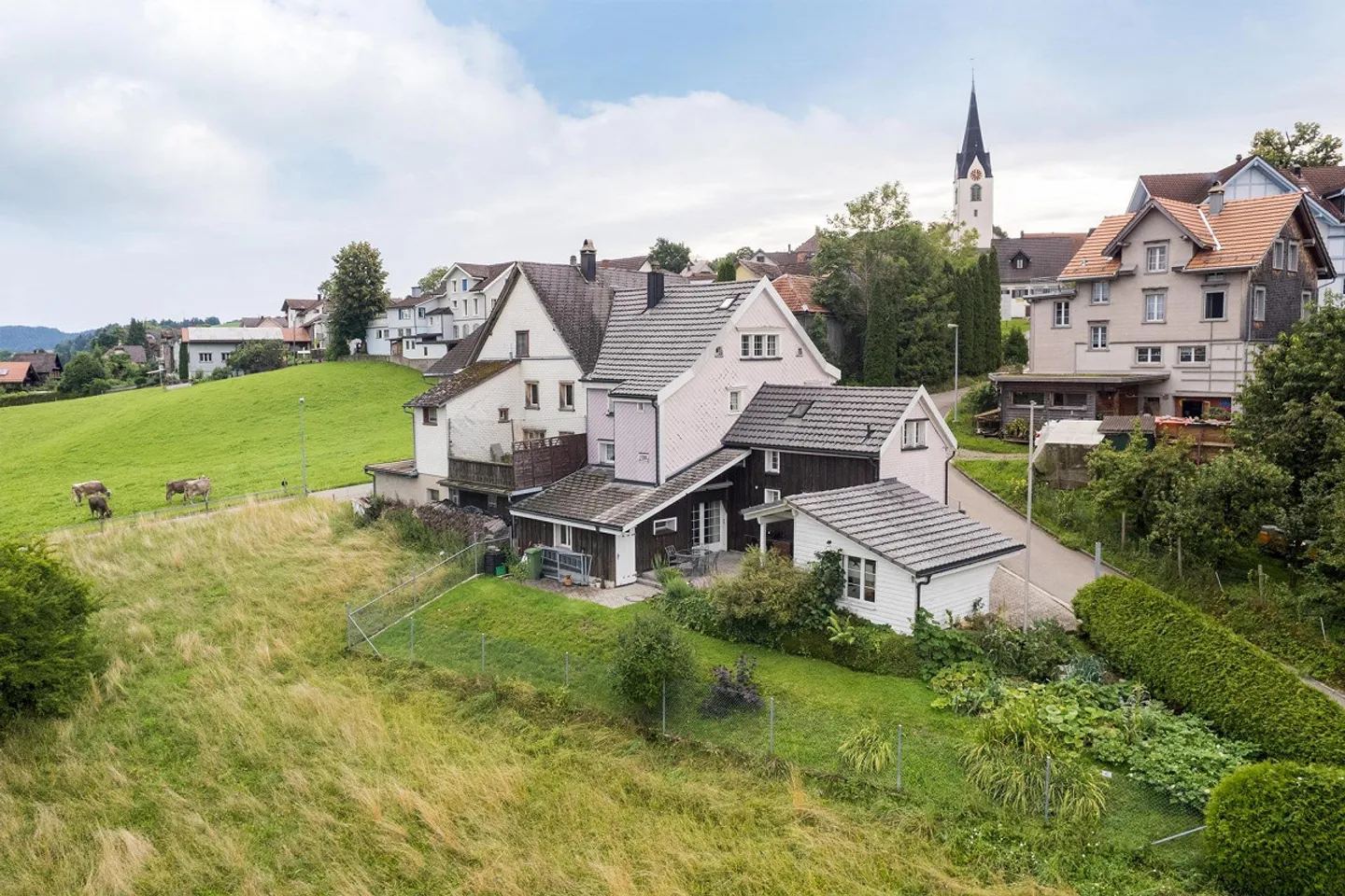 Casa d'angolo accogliente - Foto 2 di 13