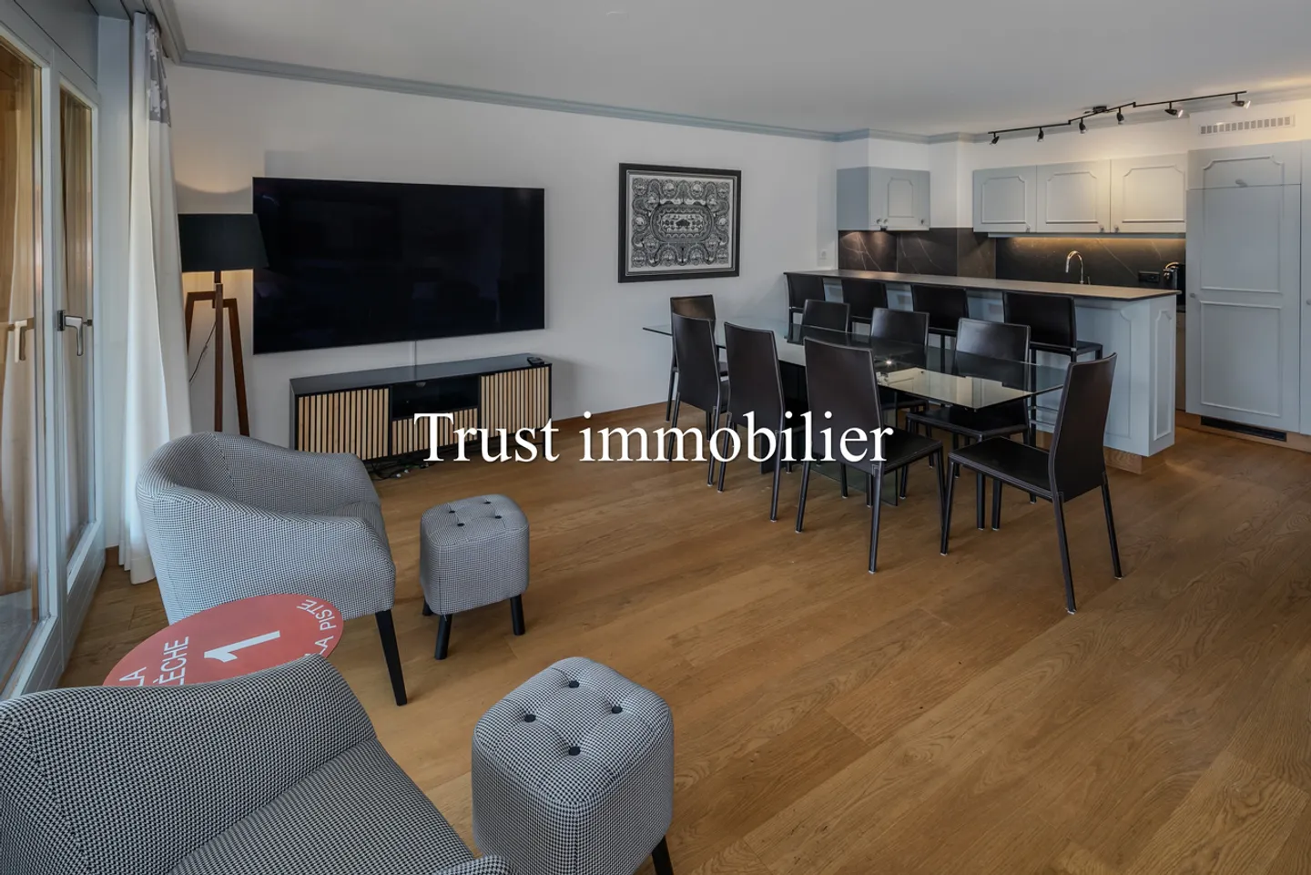 Beautiful 3.5-room apartment for sale in the center of Crans - Photo 7 of 15