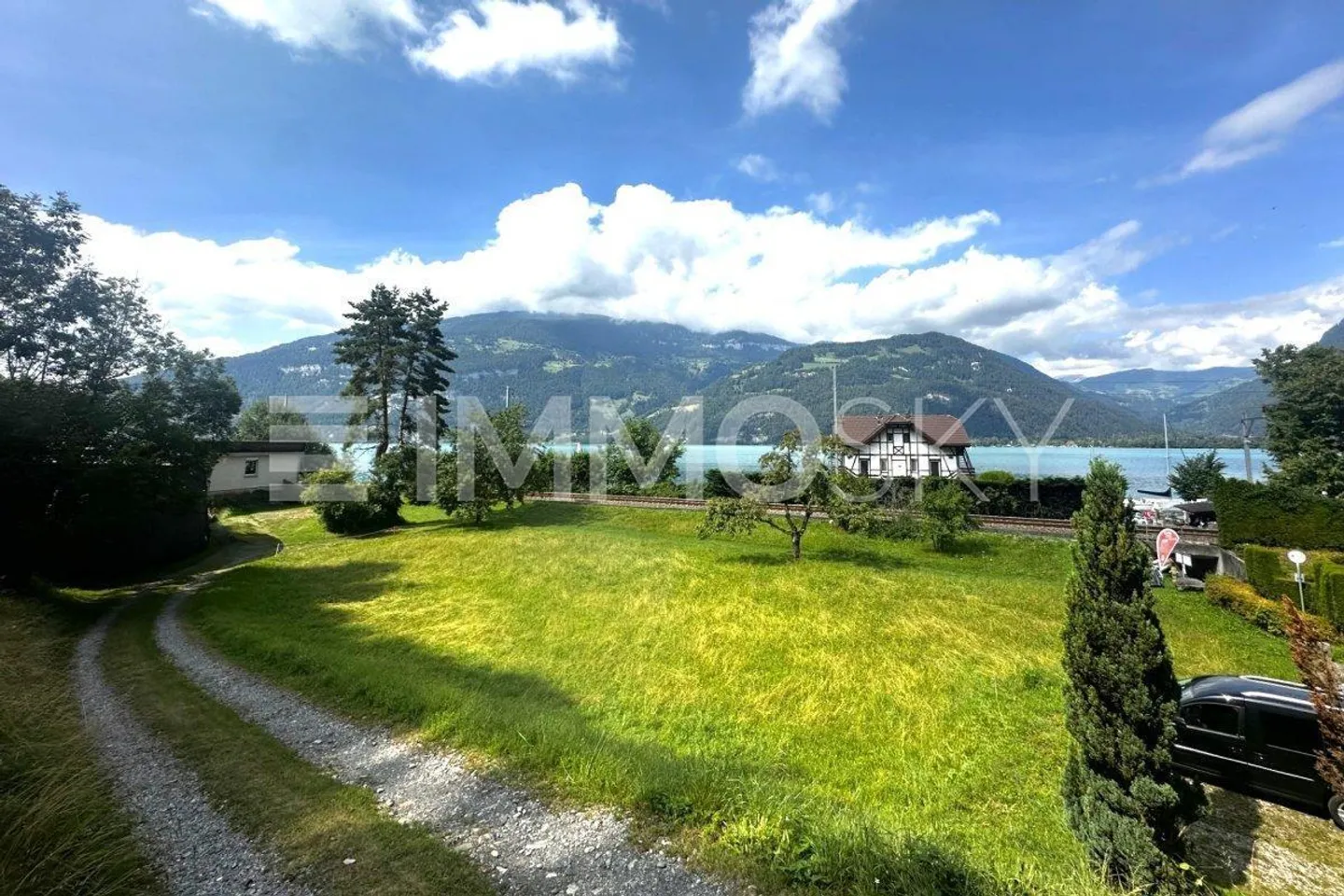 Baugrundstück mit Seeblick - Foto 3 von 5