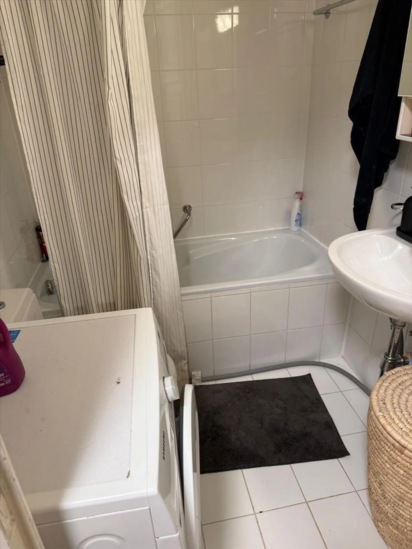 2.5 Room Apartment - Photo 8 of 8