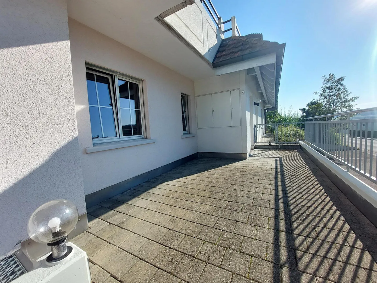 3½-Room Apartment in Büron with Private Access - Photo 8 of 9