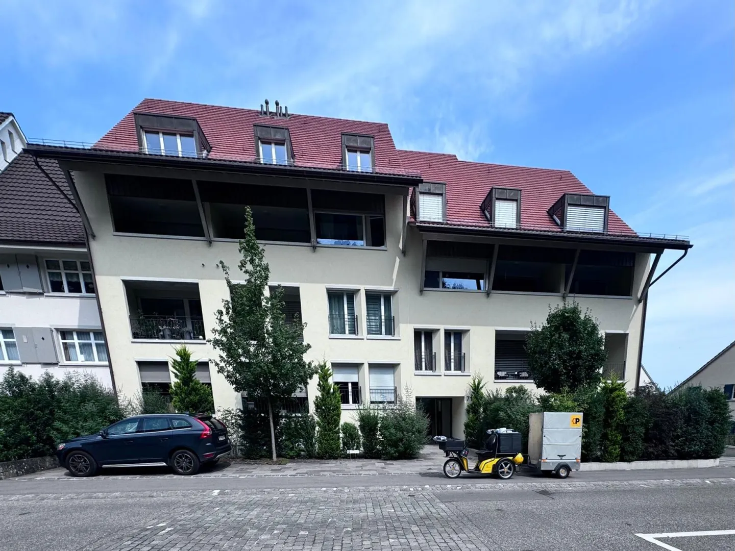 Moderno appartamento giardino 2.5 locali con terrazza privata e posto auto a Pratteln - Foto 1 di 14