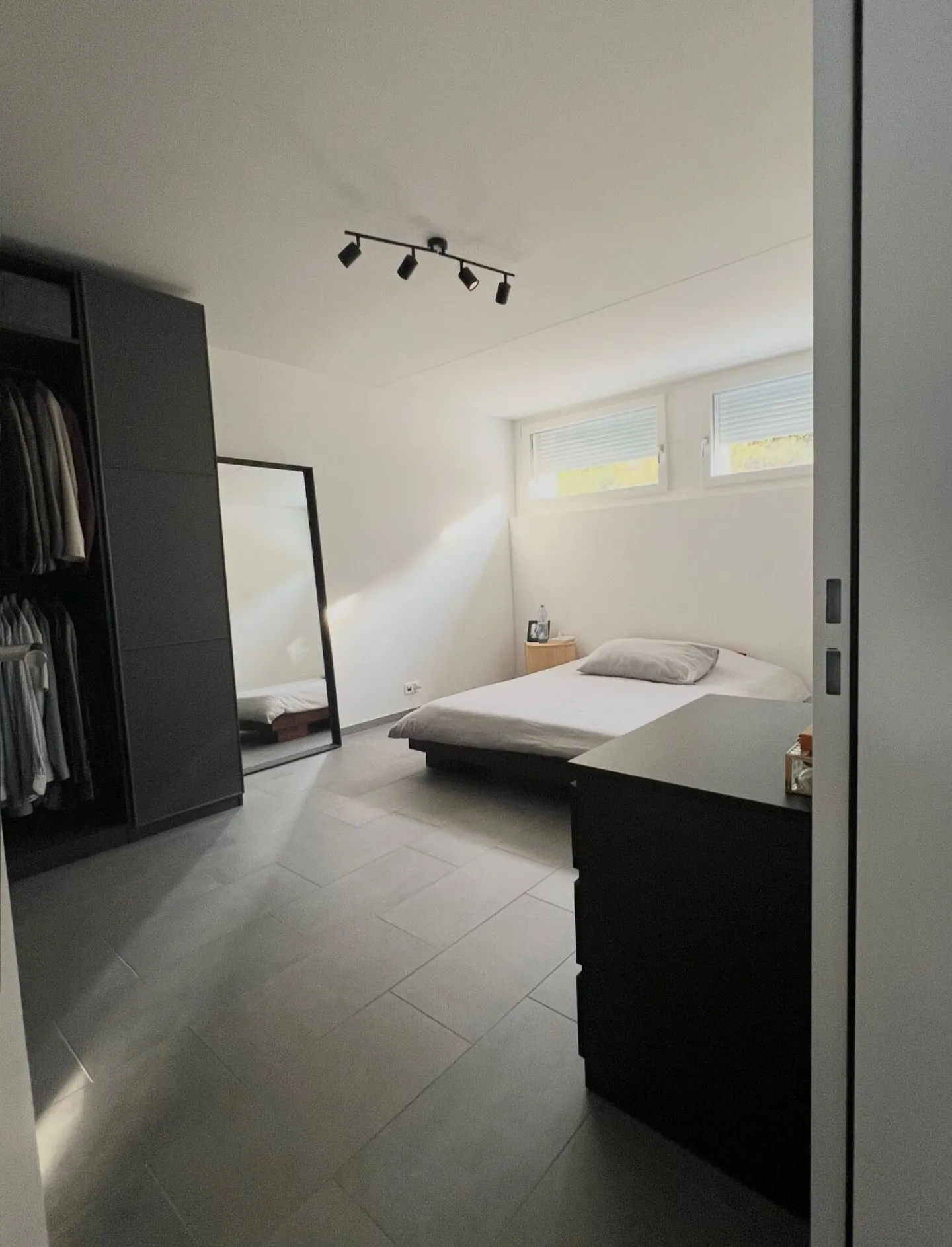 Moderno appartamento giardino 2.5 locali con terrazza privata e posto auto a Pratteln - Foto 4 di 14