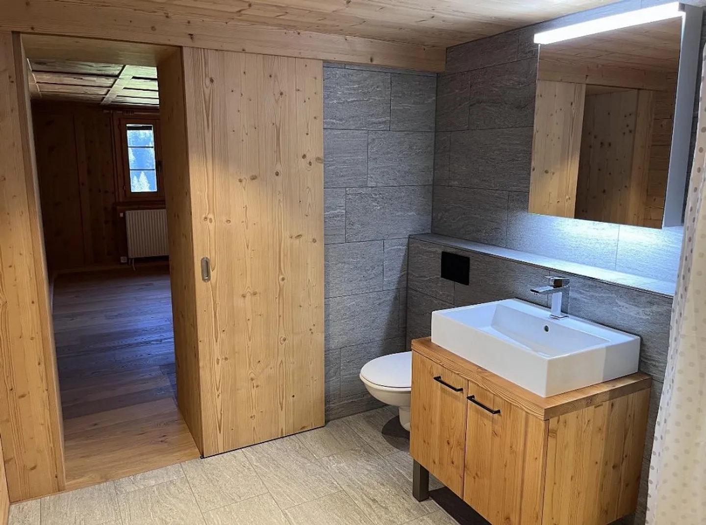 Recherche d'un nouveau locataire - Photo 2 sur 8