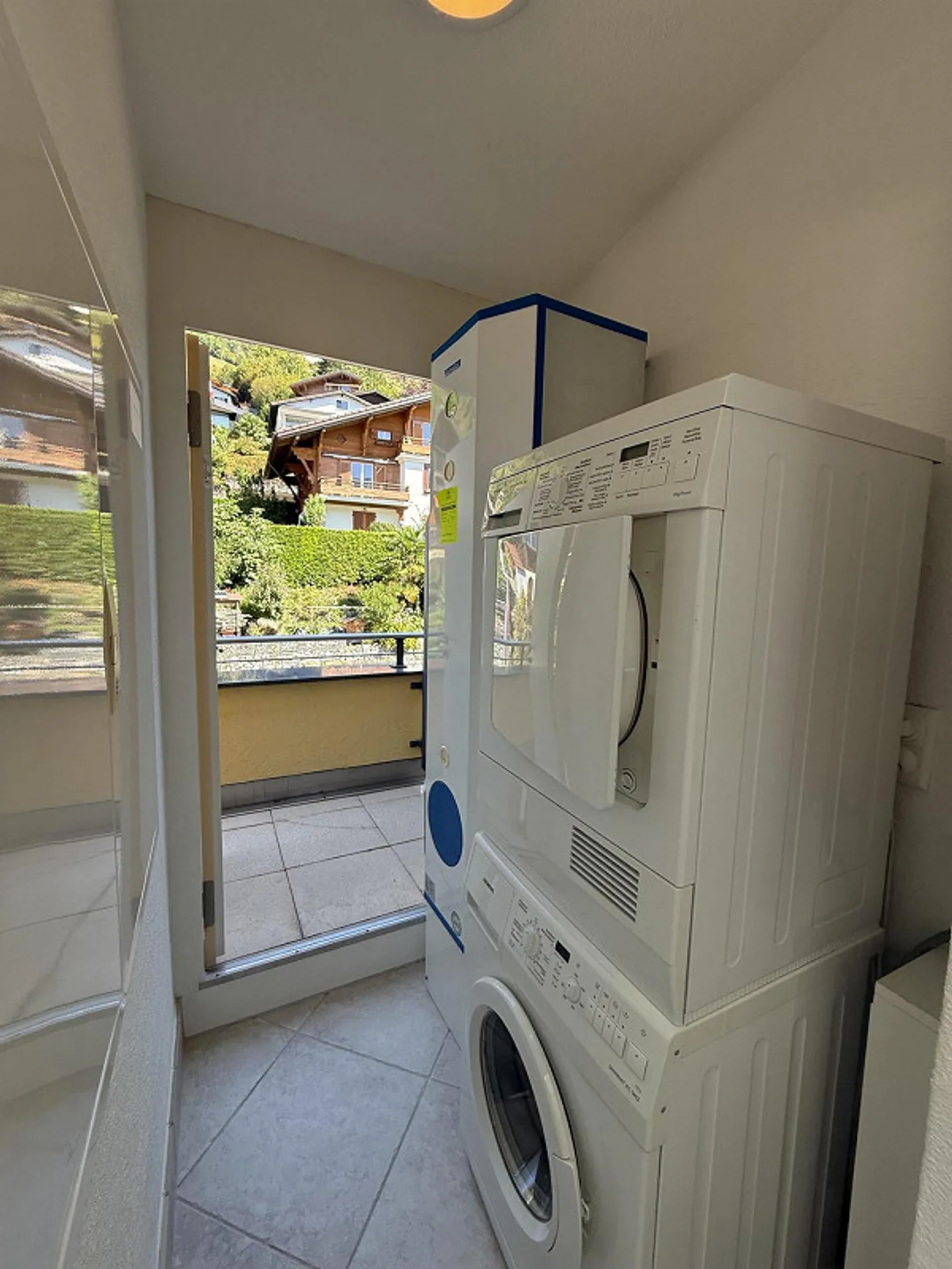 Appartamento duplex di 3,5 locali direttamente al lago - Foto 11 di 18