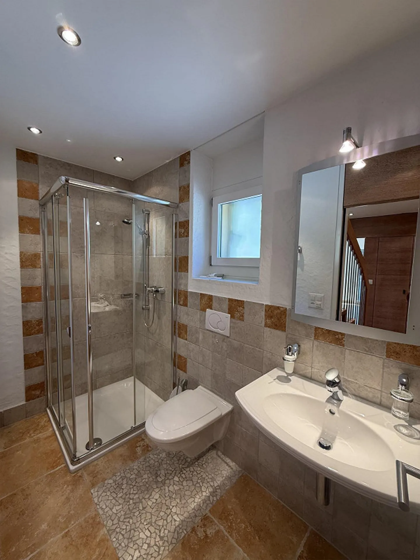 Appartamento duplex di 3,5 locali direttamente al lago - Foto 16 di 18