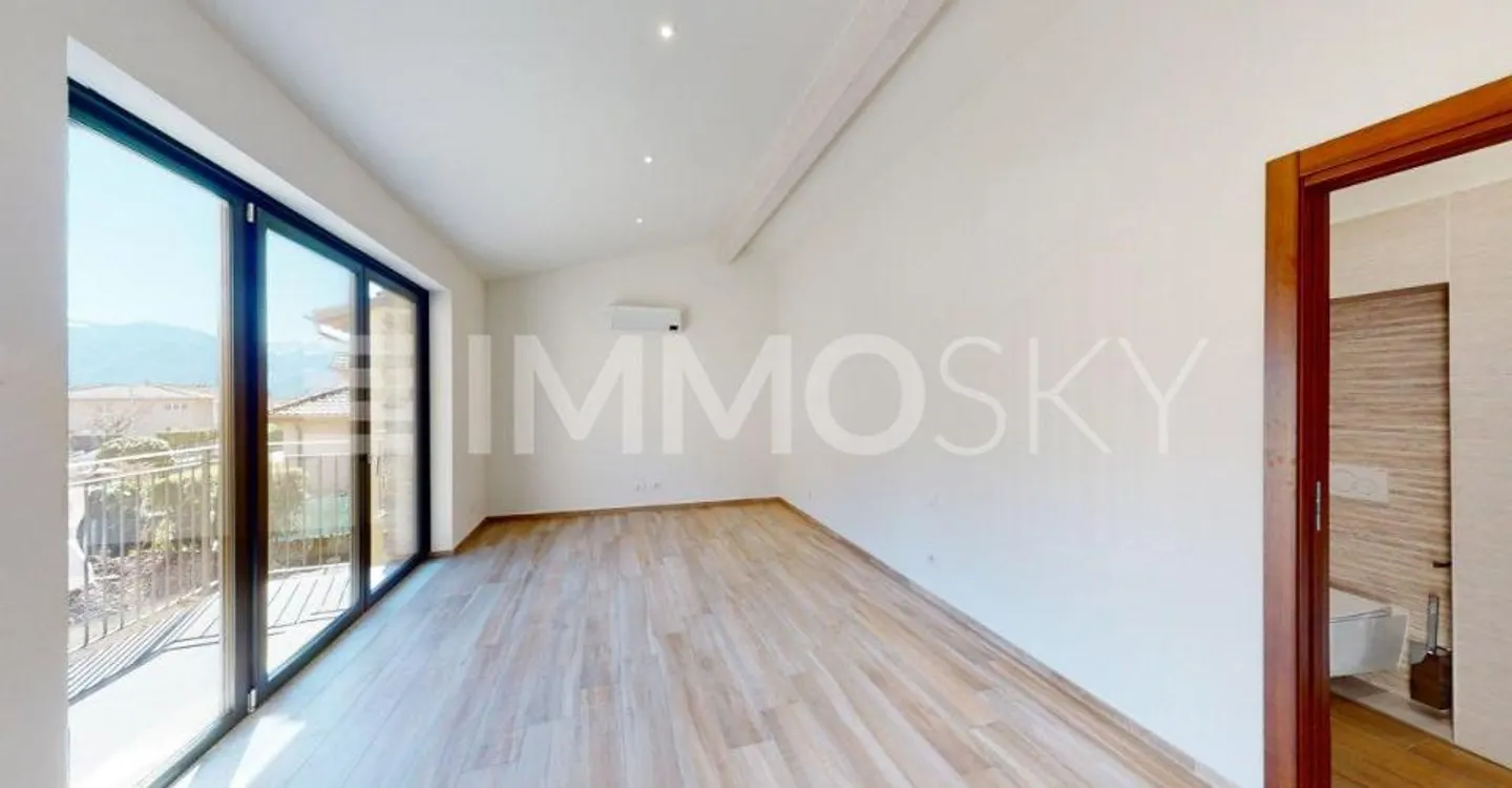 Casa moderna con materiali di alta qualità e molti dettagli unici - Foto 5 di 5