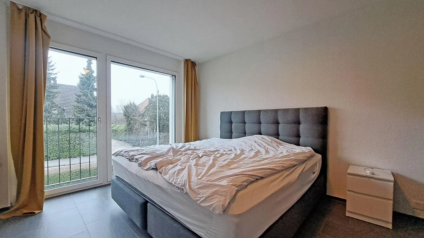 3.5-Zimmer Wohnung mit eigenem Waschturm - Foto 7 von 13